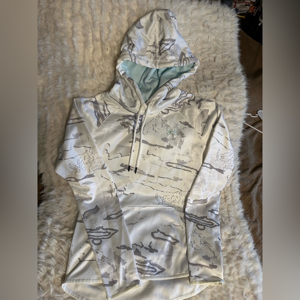 White & soft green Camo  Performance Hoodie